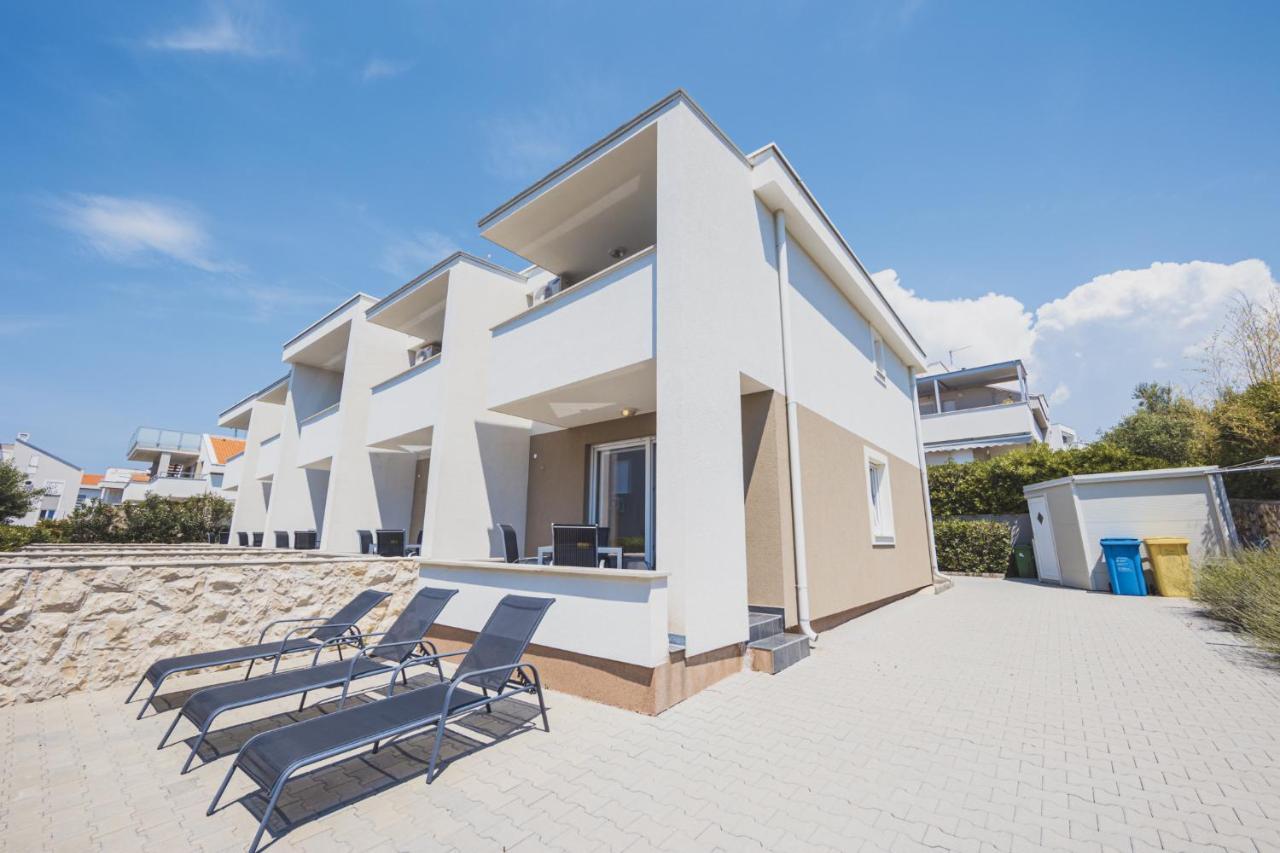 Apartments Lemon Novalja Zewnętrze zdjęcie
